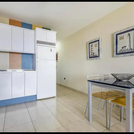 Atico Salinetas Apartment *